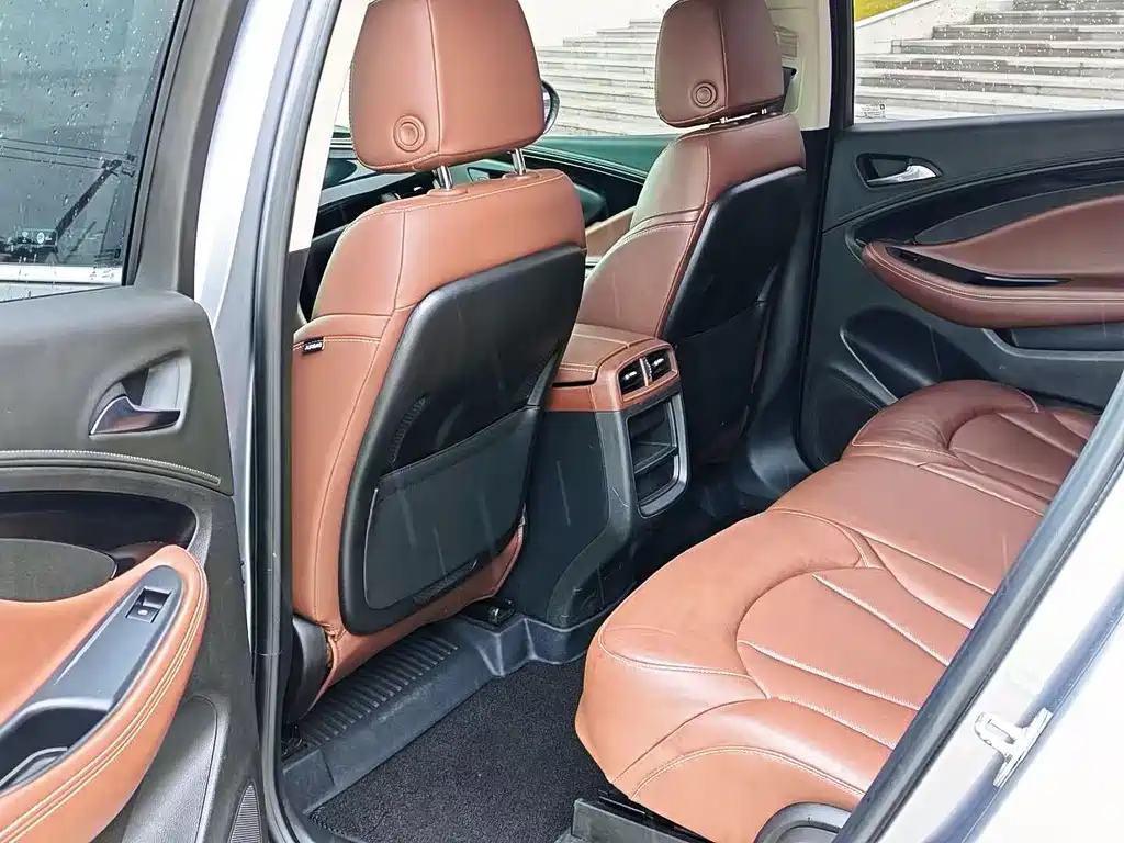 Buick Envision Plus 2020 — фото 5