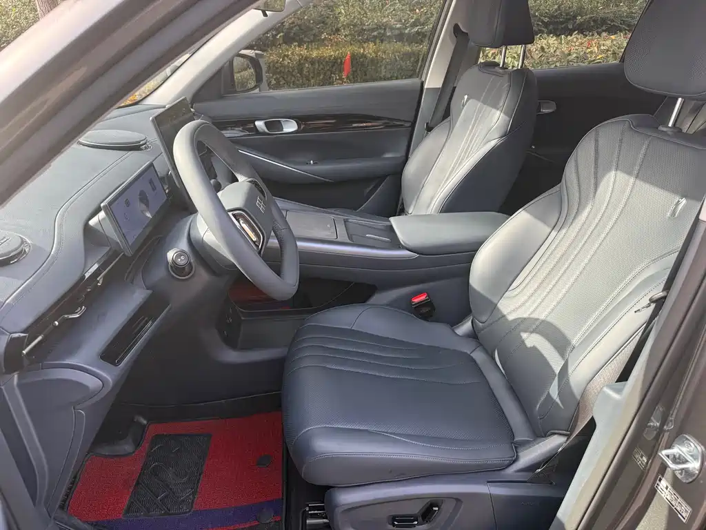 Geely Galaxy E5 2025 — фото 11