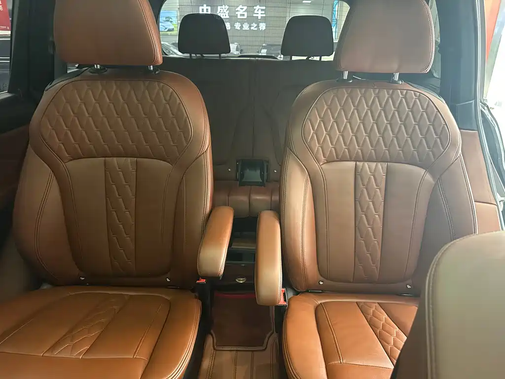 BMW X7 2021 — фото 16