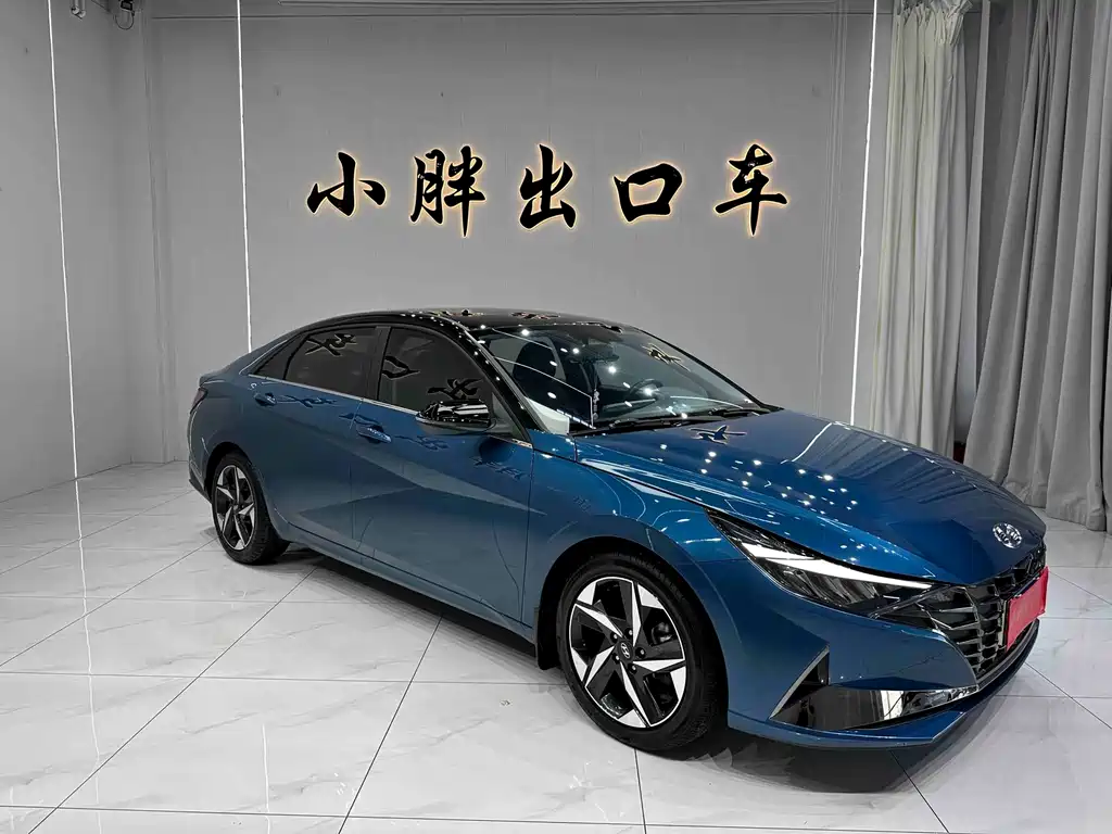 Hyundai Elantra 2022