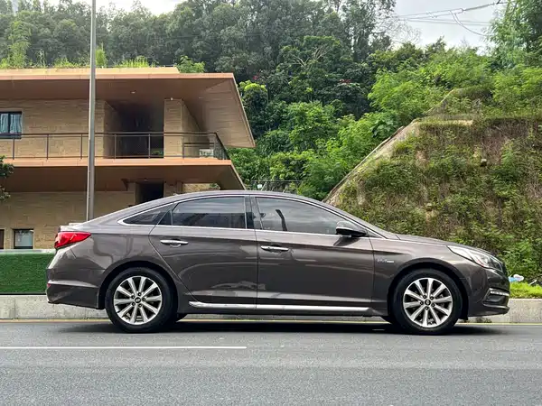Hyundai Sonata 2015