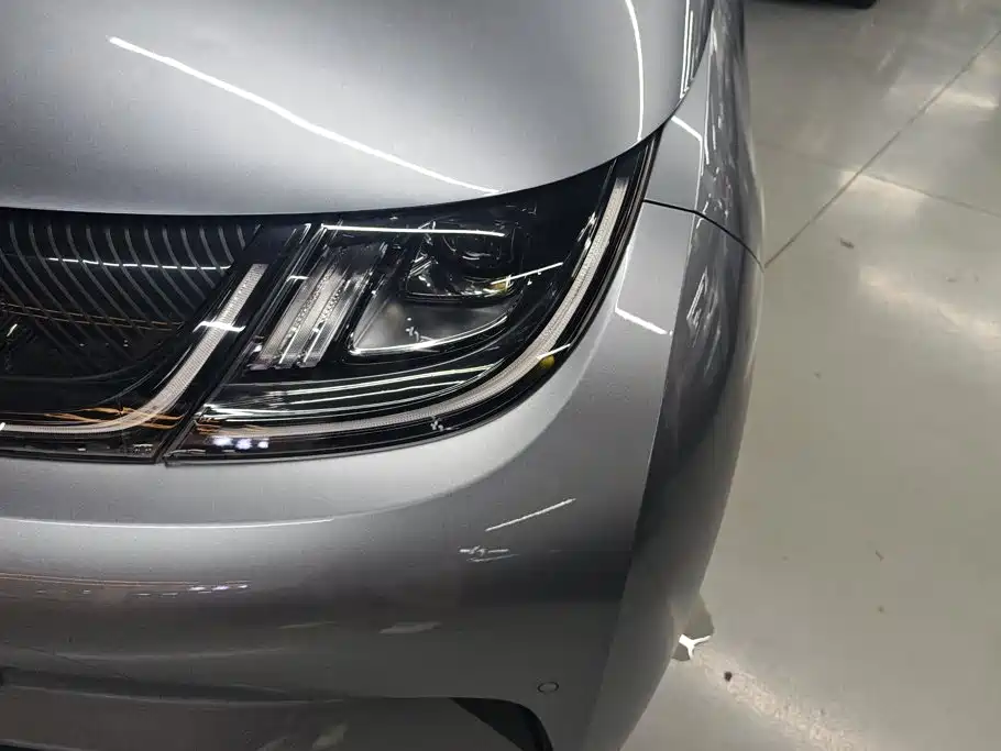 BYD Dolphin 2023
