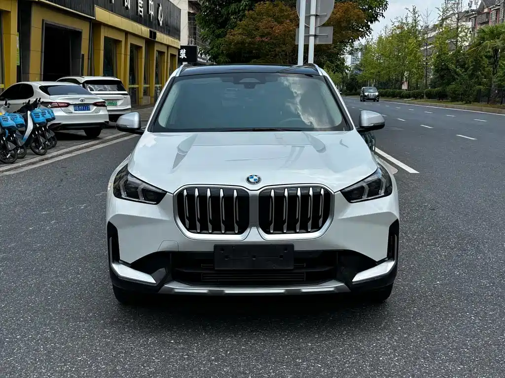 BMW X1 2023