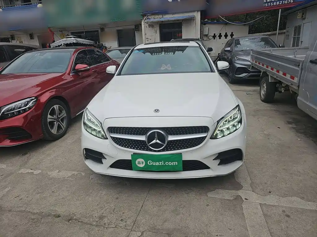 Mercedes-Benz C-Class 2020