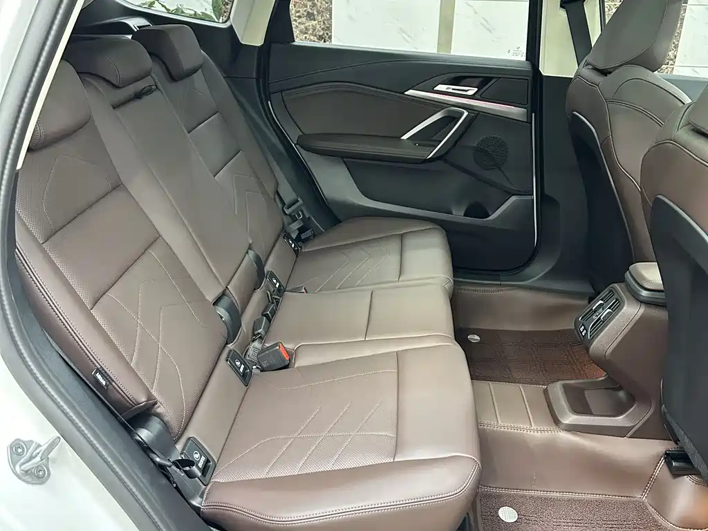 BMW X1 2025 — фото 13