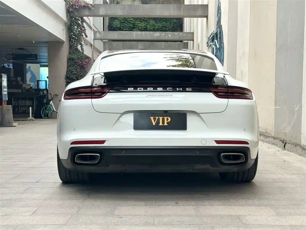 Porsche Panamera 2021 — фото 9