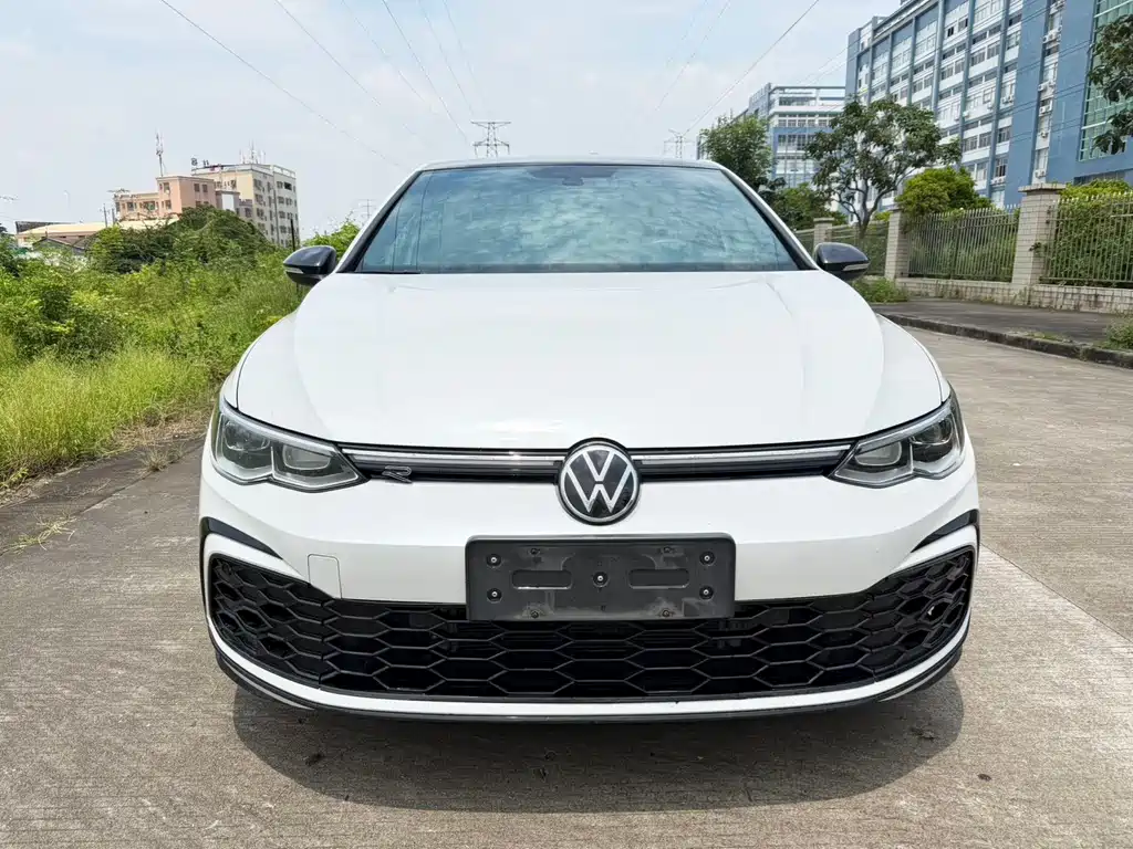 Volkswagen Golf 2022
