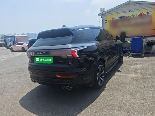 Lynk & Co 09 EM-P 2023