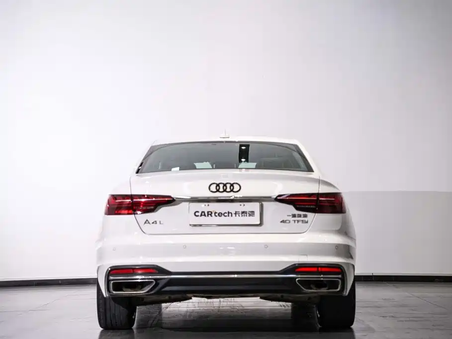 Audi A4L 2022 — фото 26