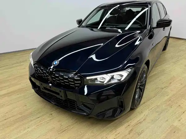 BMW 3 Series 2025