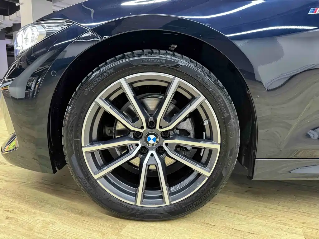 BMW 3 Series 2024