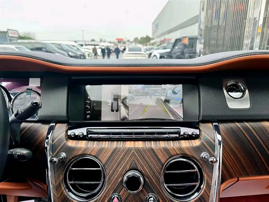 Rolls-Royce Cullinan 2020