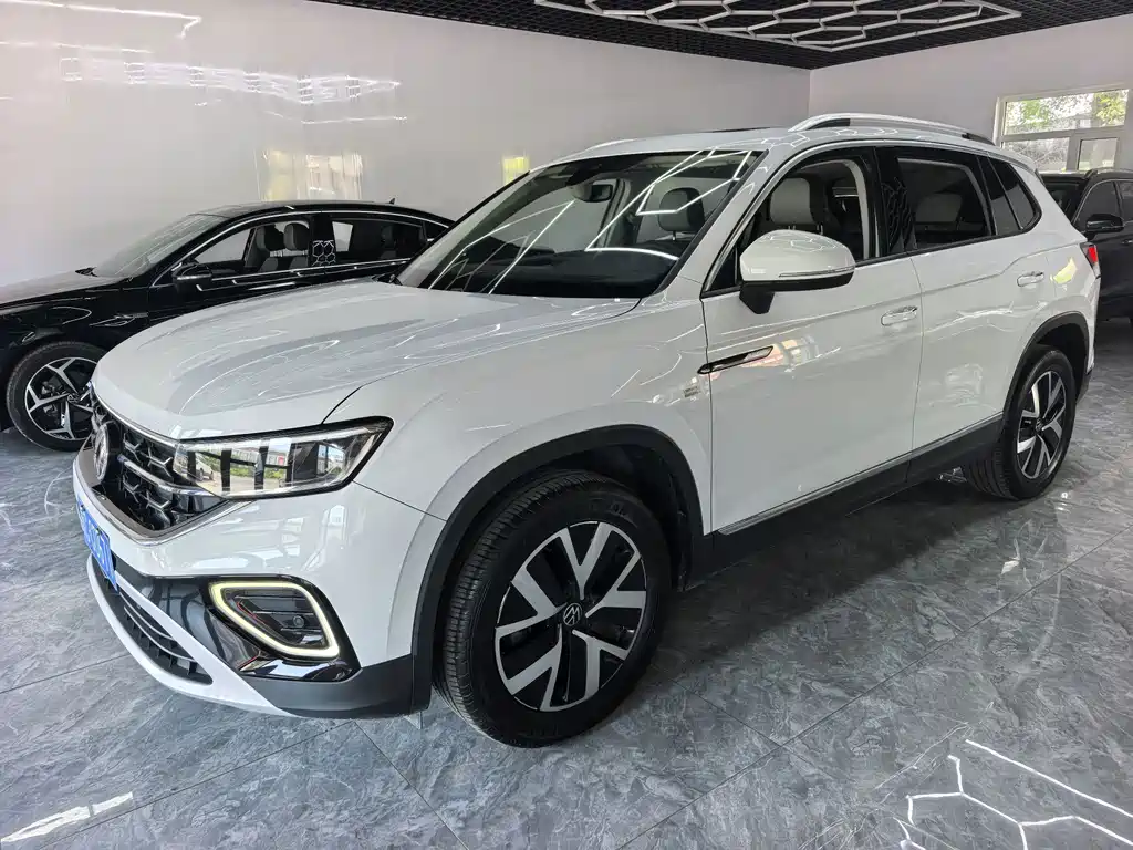 Volkswagen Tayron 2023