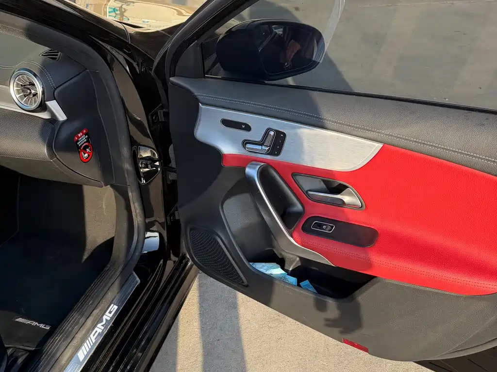 Mercedes-Benz A-Class AMG 2022 — фото 6