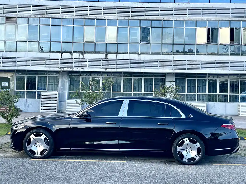 Mercedes-Benz Maybach S-Class 2021 — фото 20