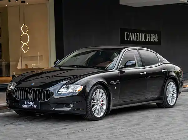 Maserati Quattroporte 2010