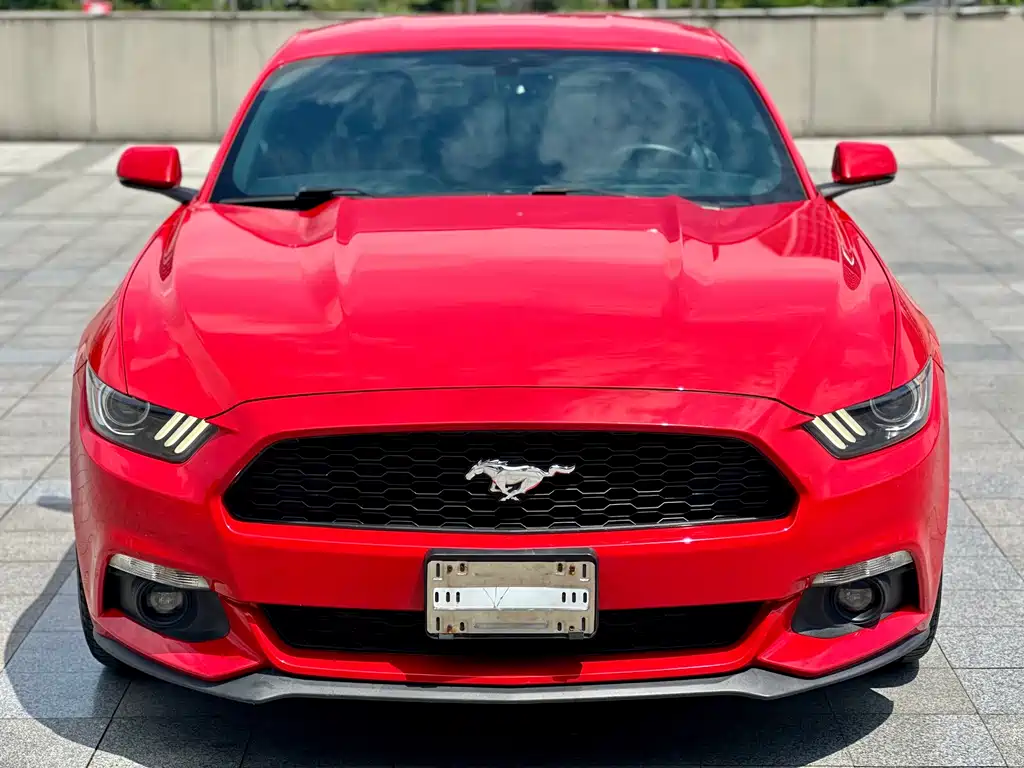 Ford Mustang 2018 — фото 3