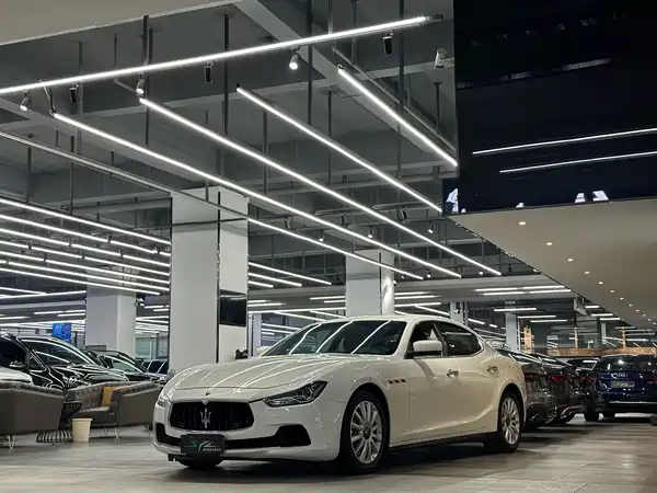 Maserati Ghibli 2015