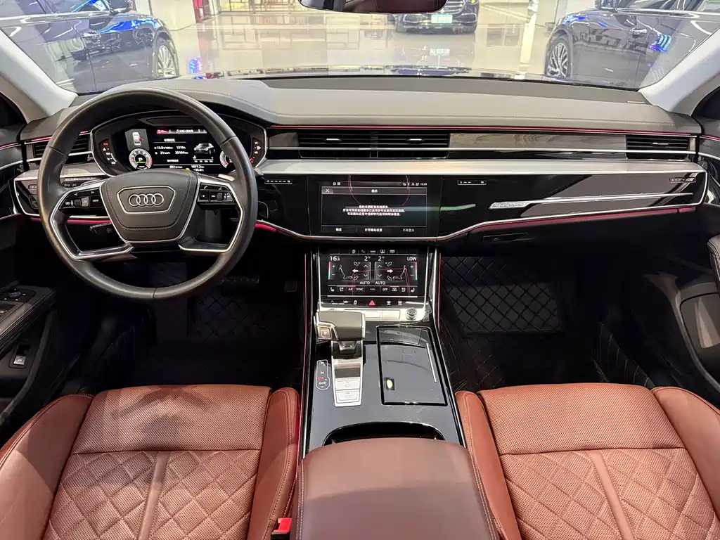 Audi A8 2023
