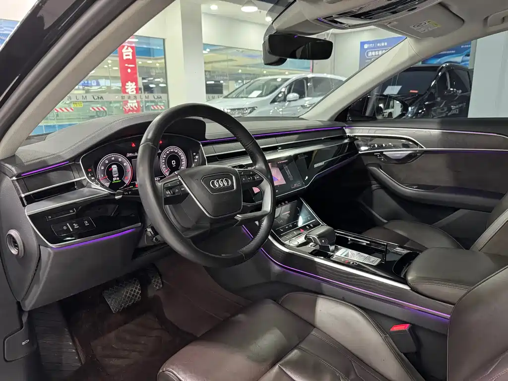 Audi A8 2019