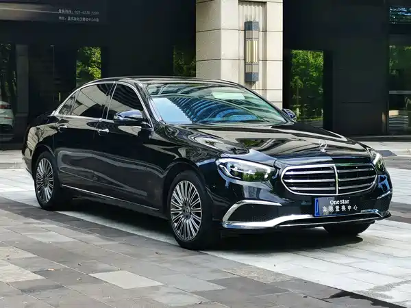 Mercedes-Benz E-Class 2023
