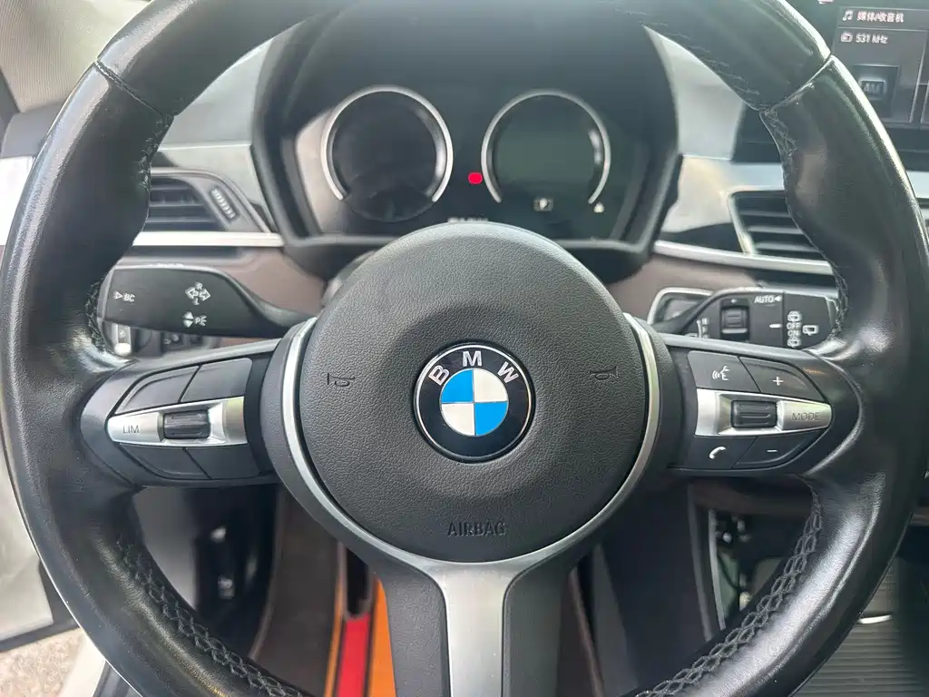 BMW X1 2022 — фото 13
