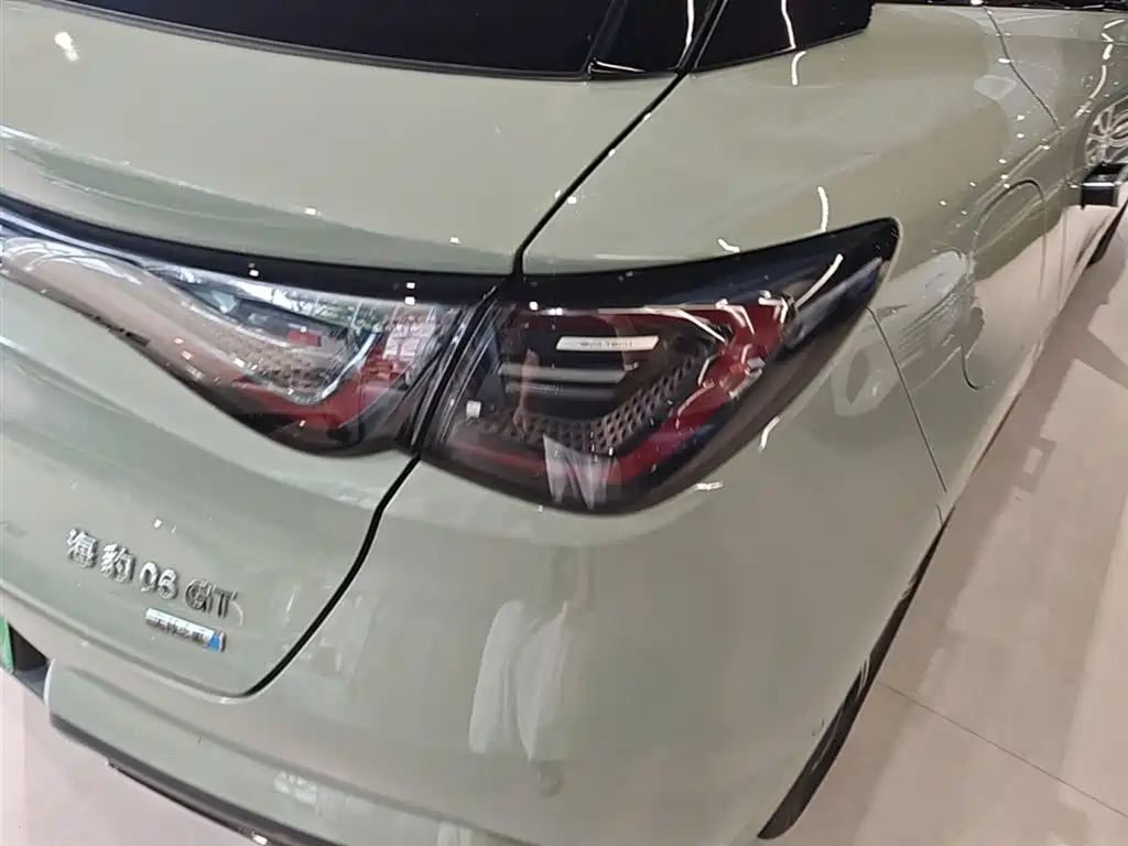 BYD Seal 06GT 2025 — фото 8