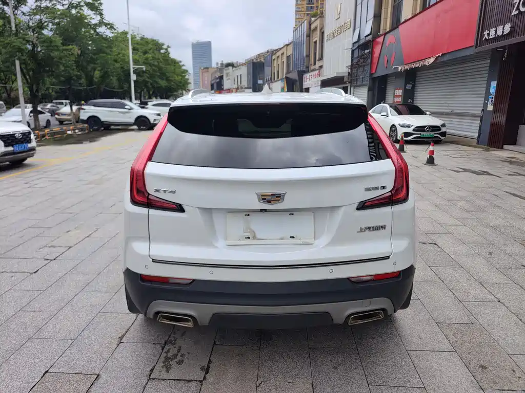 Cadillac XT4 2020 — фото 20