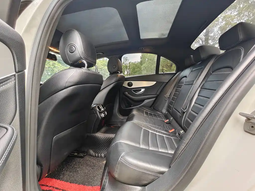 Mercedes-Benz C-Class 2017
