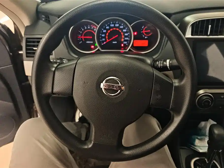 Nissan Sylphy 2019 — фото 15