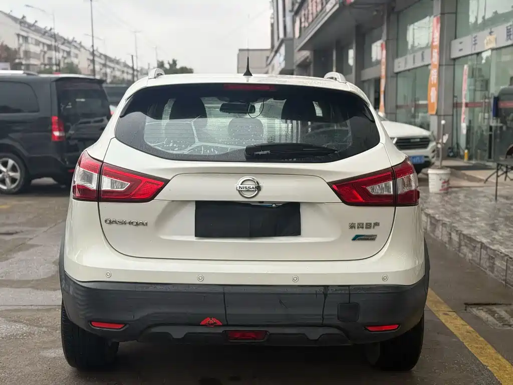 Nissan Qashqai 2018 — фото 8