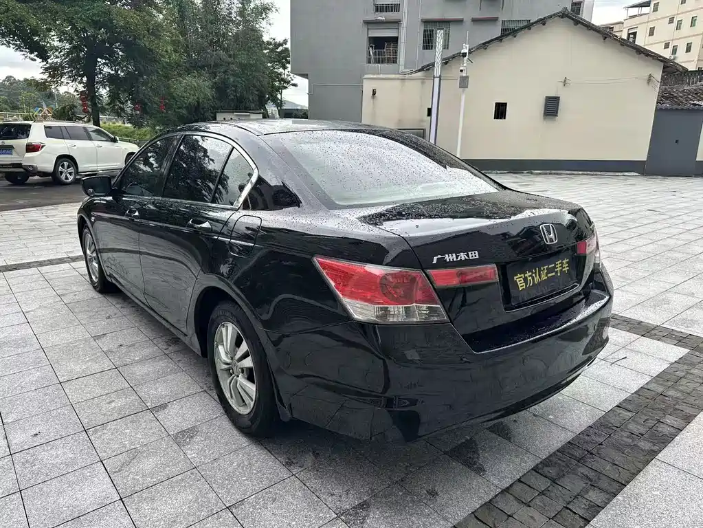 Honda Accord 2009