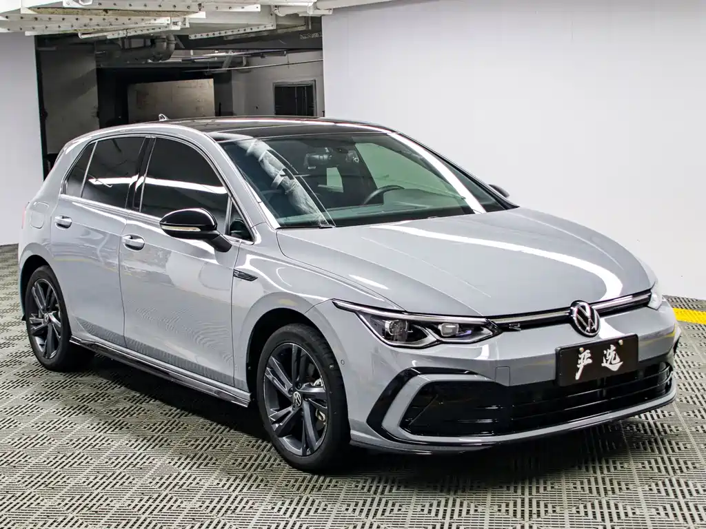 Volkswagen Golf 2023