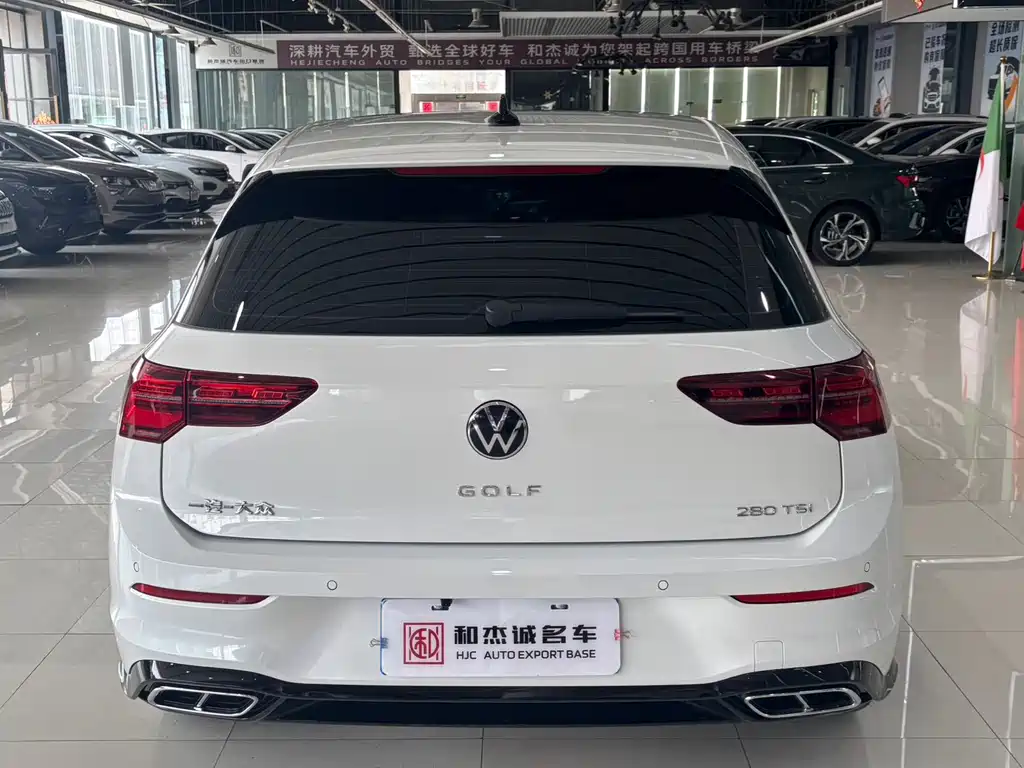 Volkswagen Golf 2023
