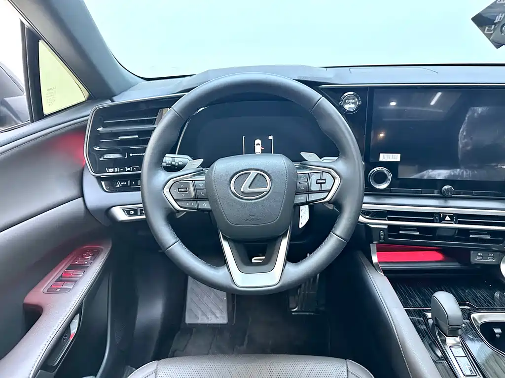 Lexus RX 2025 — фото 14