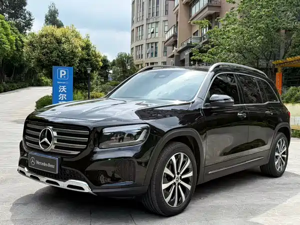 Mercedes-Benz GLB 2025