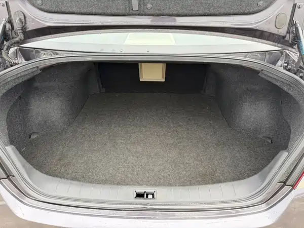 Nissan Teana 2010