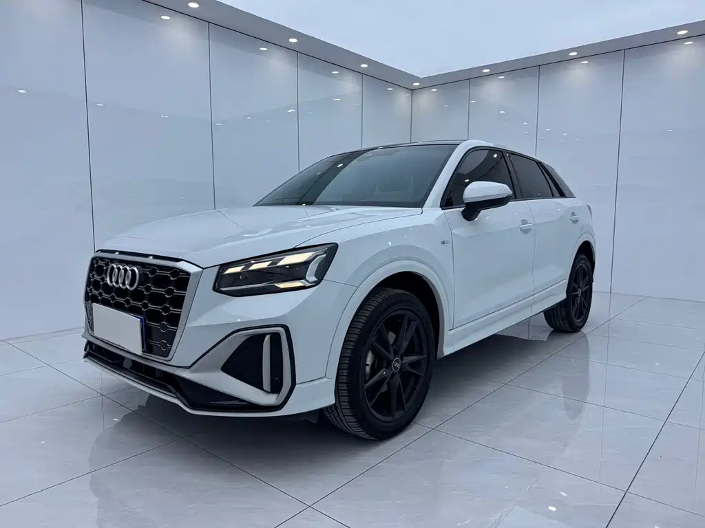 Audi Q2L 2022
