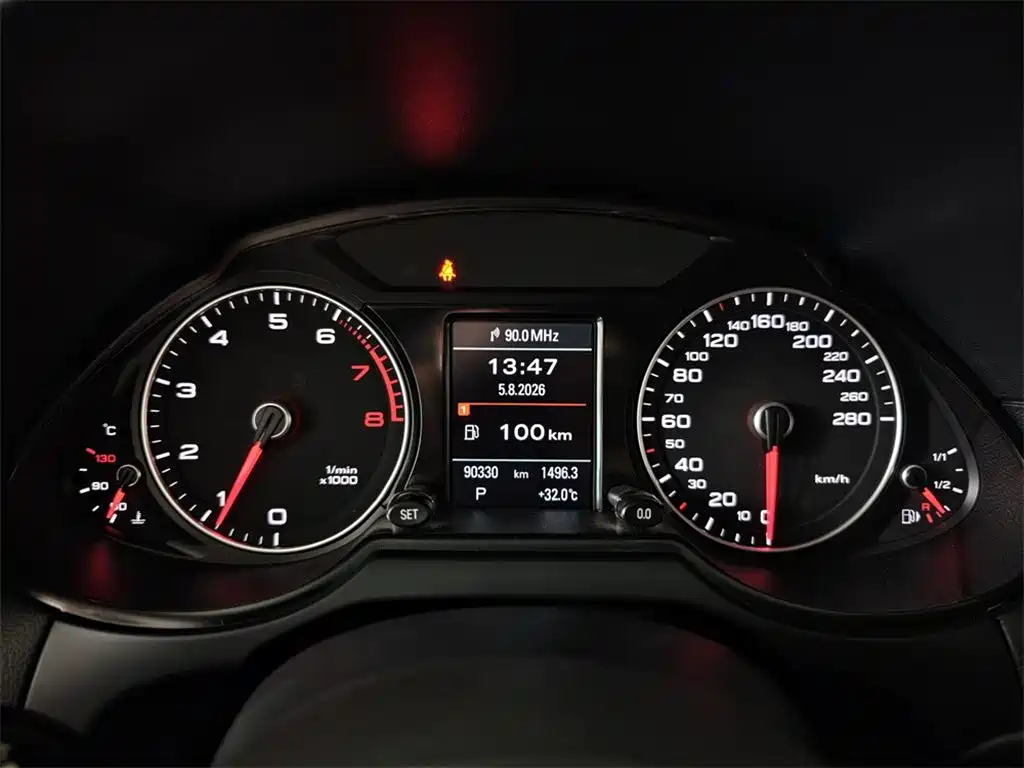 Audi Q5 2018 — фото 10
