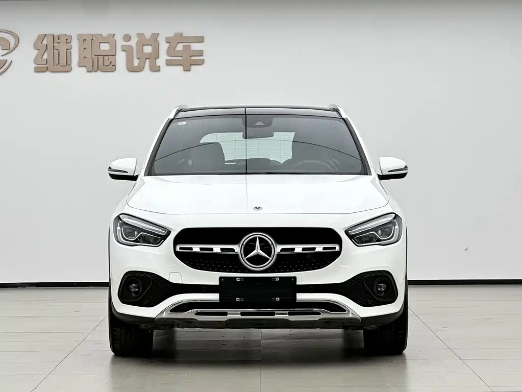 Mercedes-Benz GLA 2023