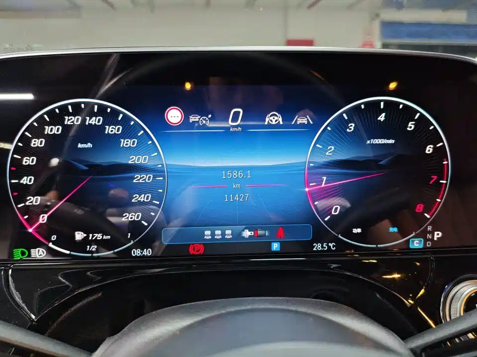 Mercedes-Benz E-Class 2024