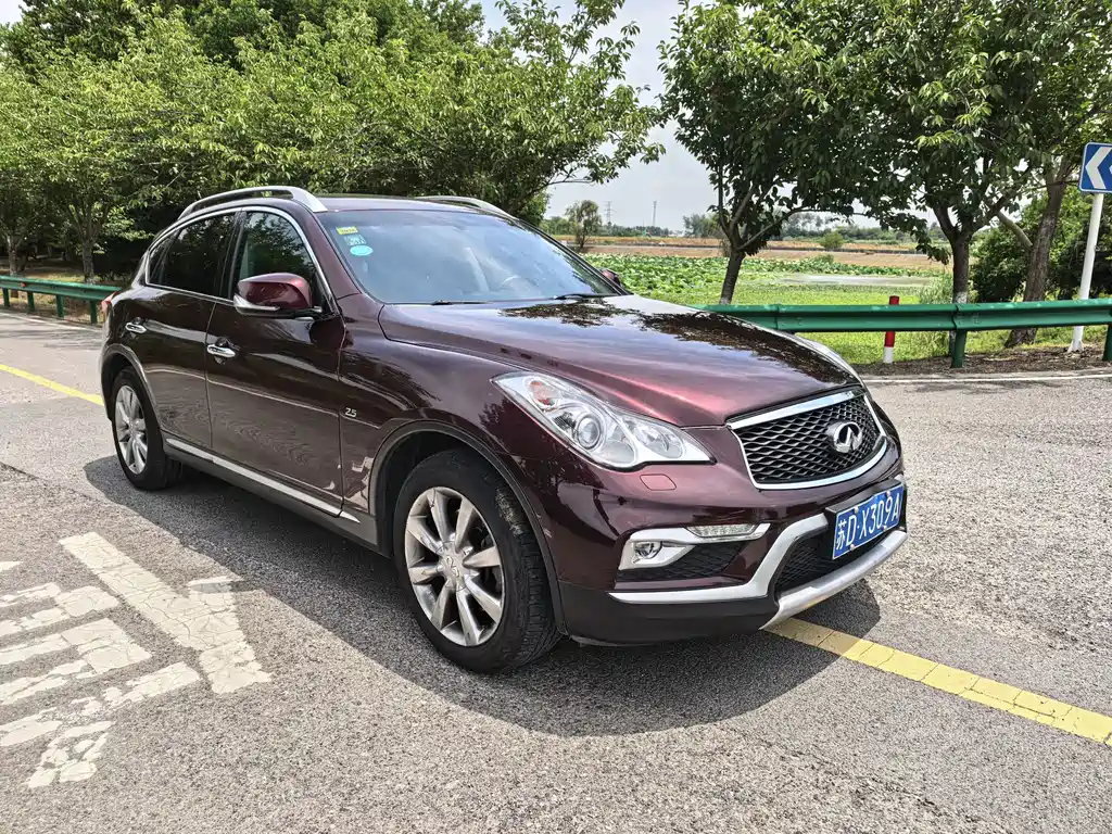 Infiniti QX50 2015 — фото 2