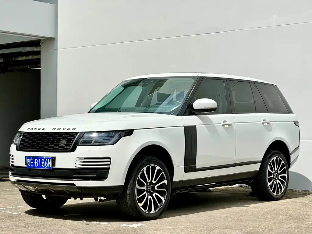Land Rover Range Rover 2018 — фото 1