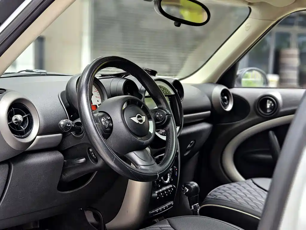 MINI Countryman 2013