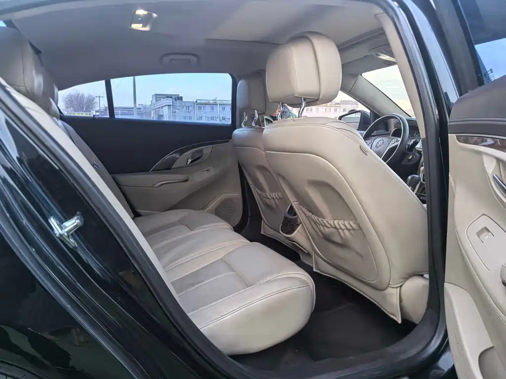 Buick LaCrosse 2015 — фото 14