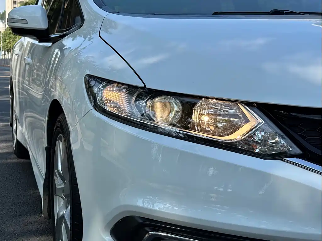 Honda Jade 2014 — фото 28