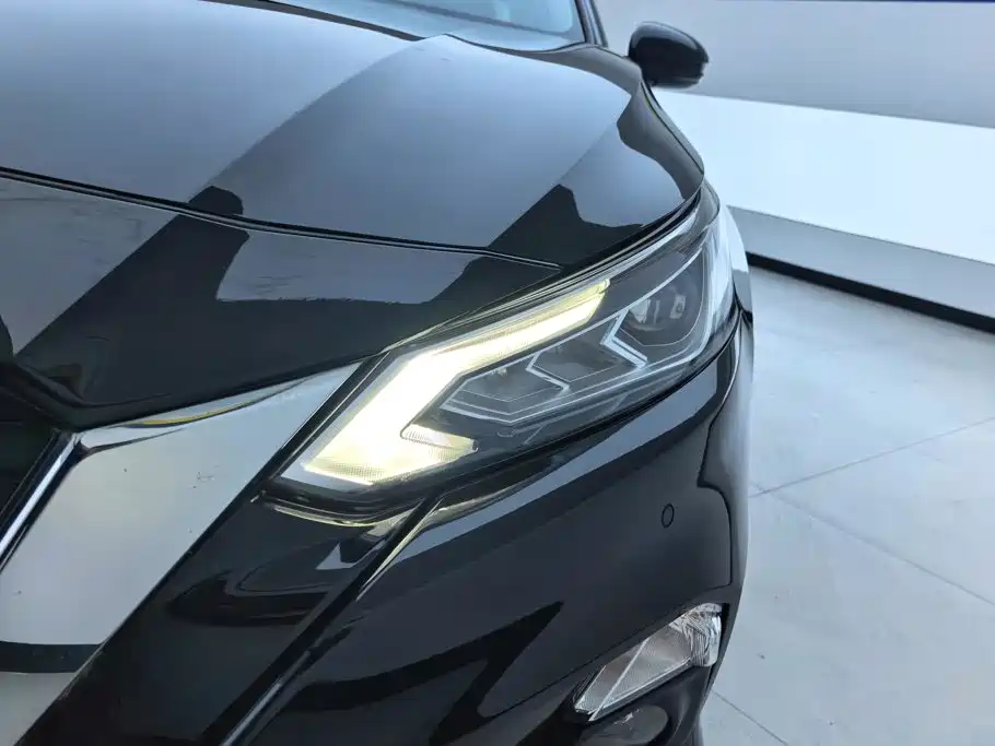 Nissan Teana 2020