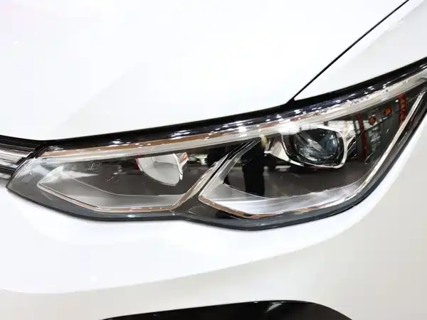 Volkswagen Golf 2024