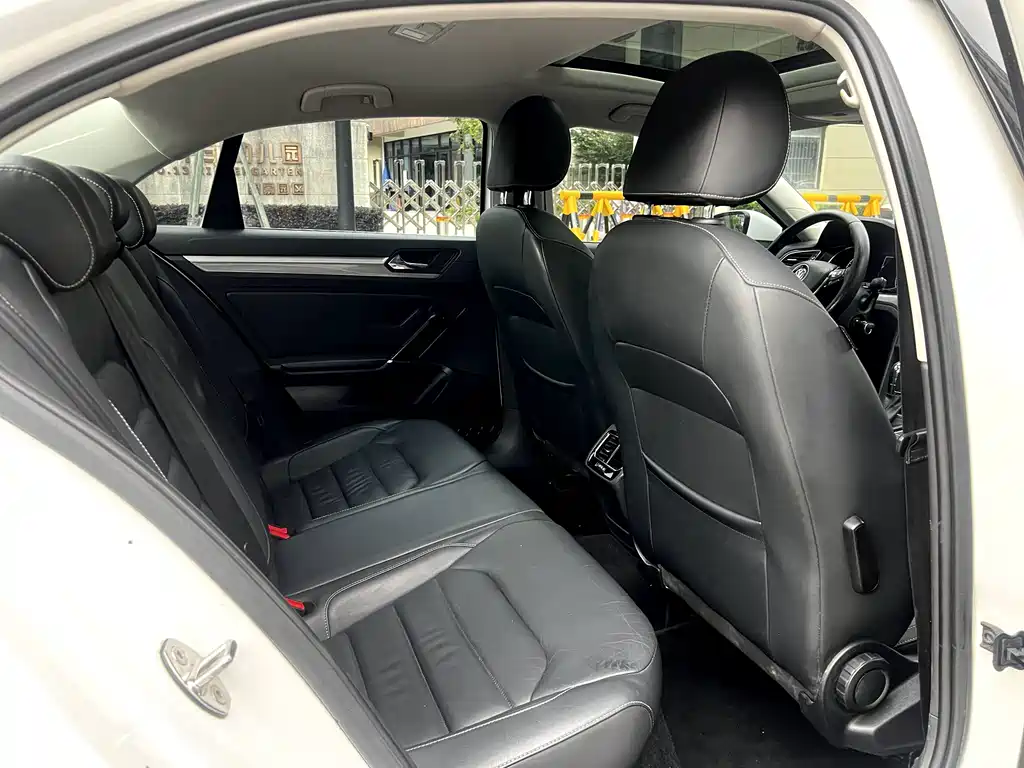 Volkswagen Lamando 2015