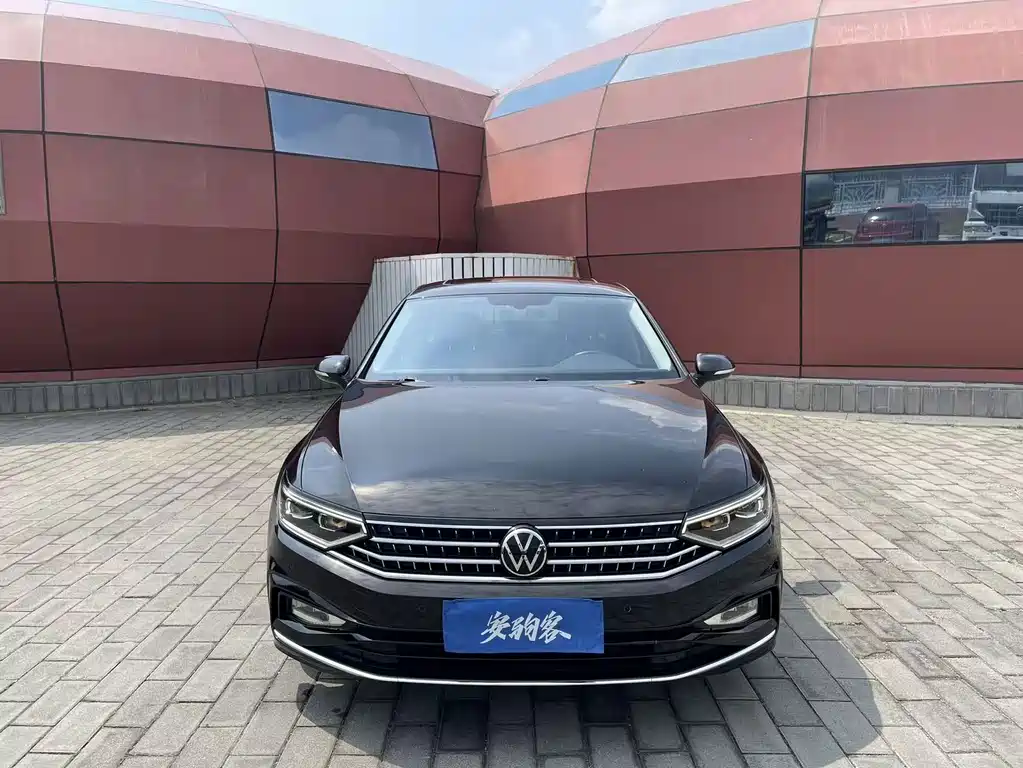 Volkswagen Magotan 2023